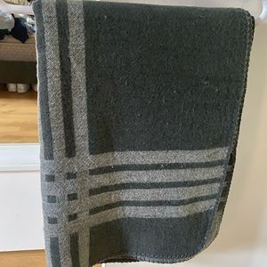 BB Dakota Reversible Poncho Scarf